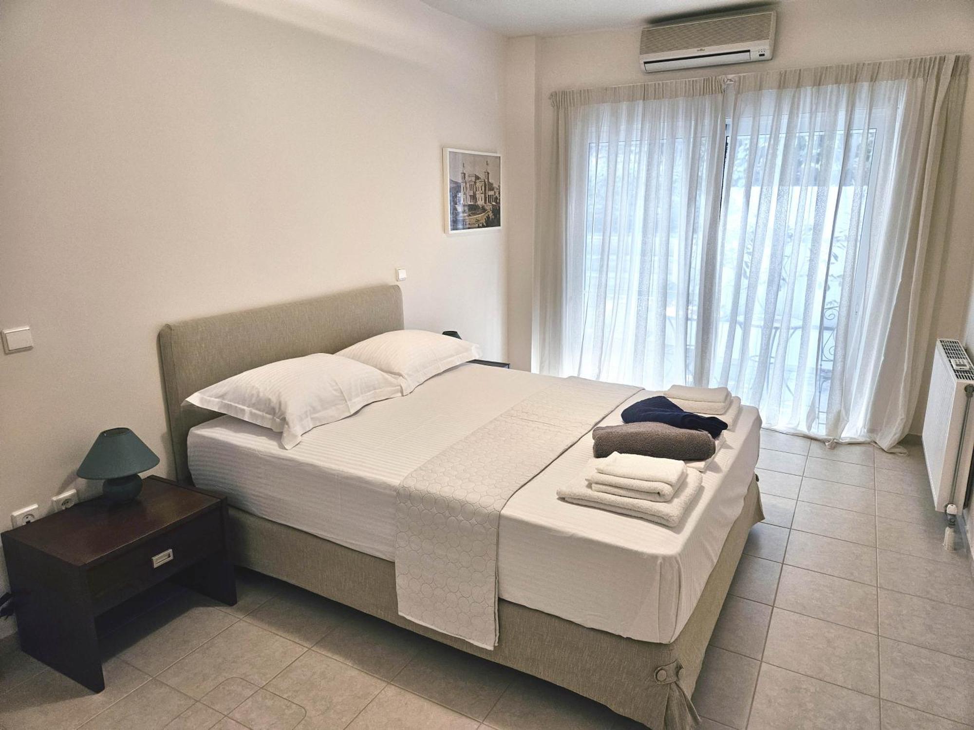 Lagonisi House