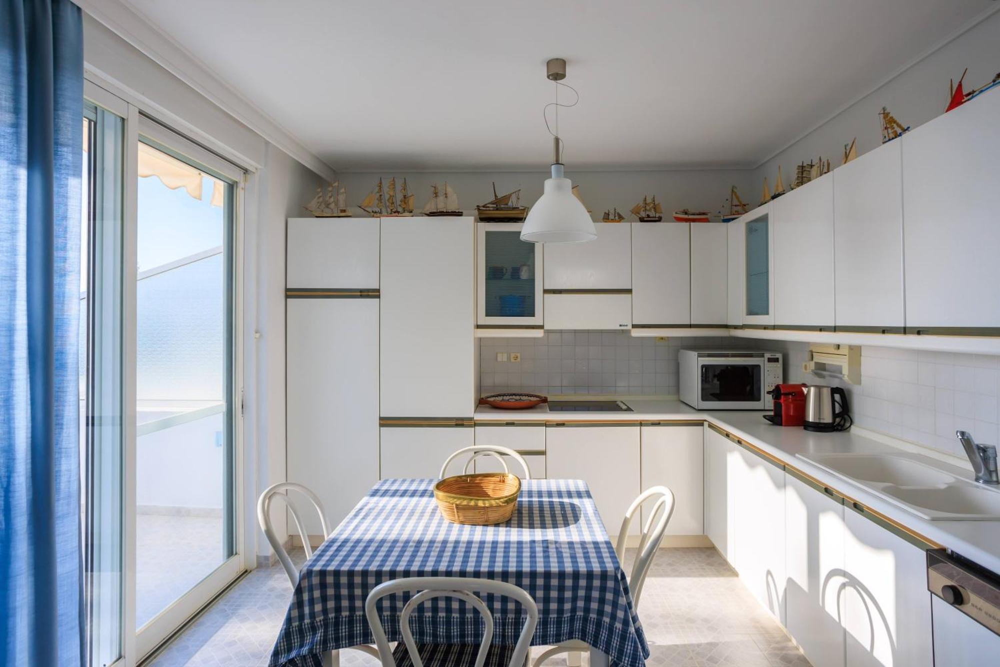 Lagonisi House * Kalivia Thorikou